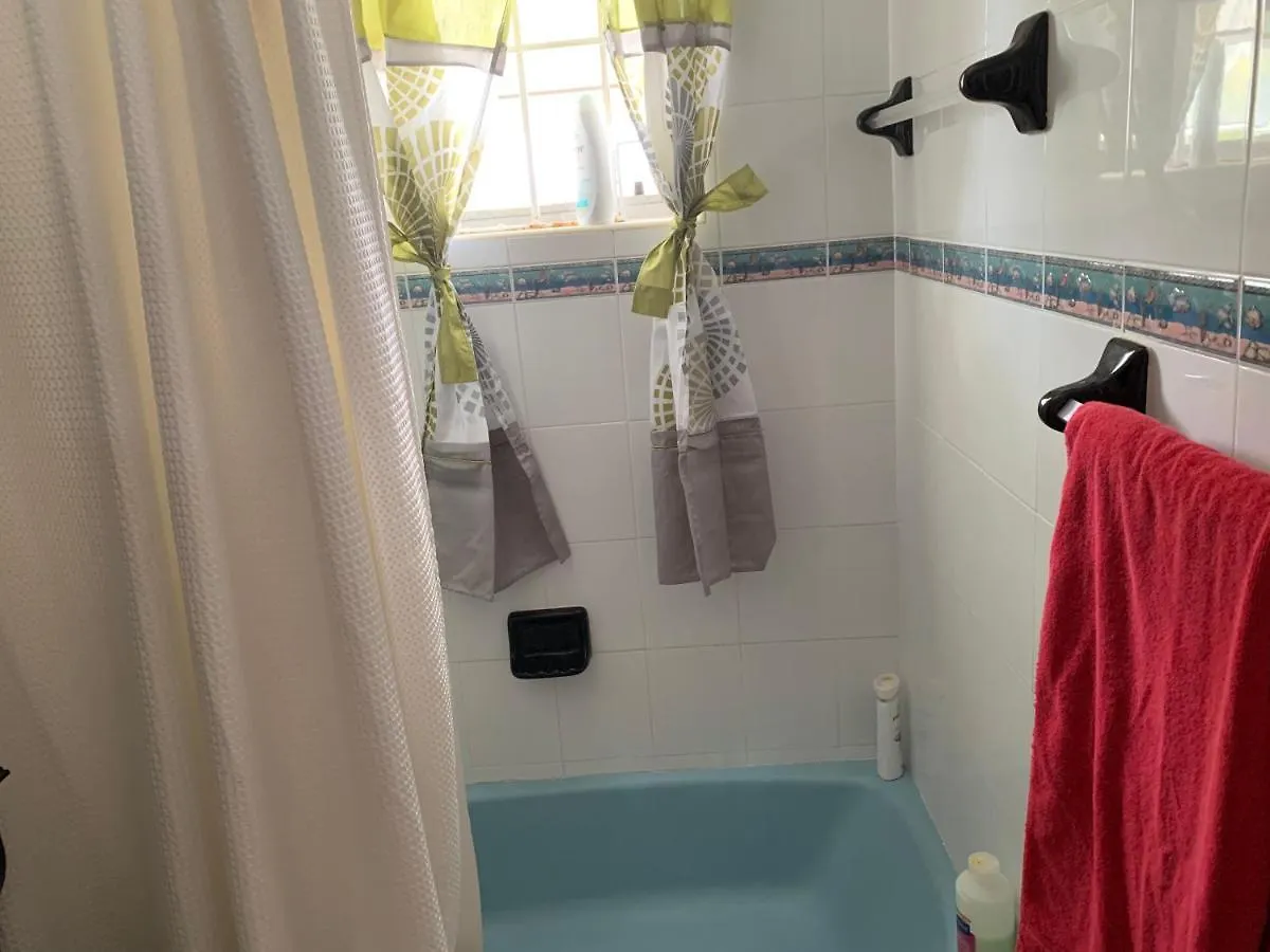 Rhonda'S Abode1 And 2 Appartement Nassau 0*,  Bahama's